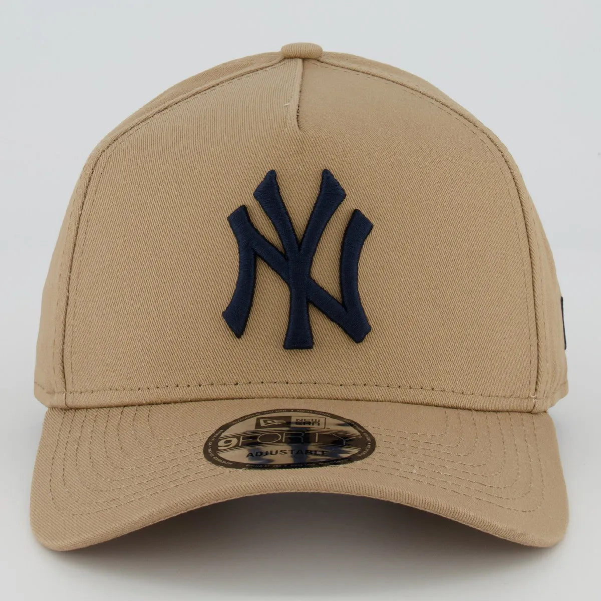 Boné New Era MLB New York Yankees 940 Bege e Preto