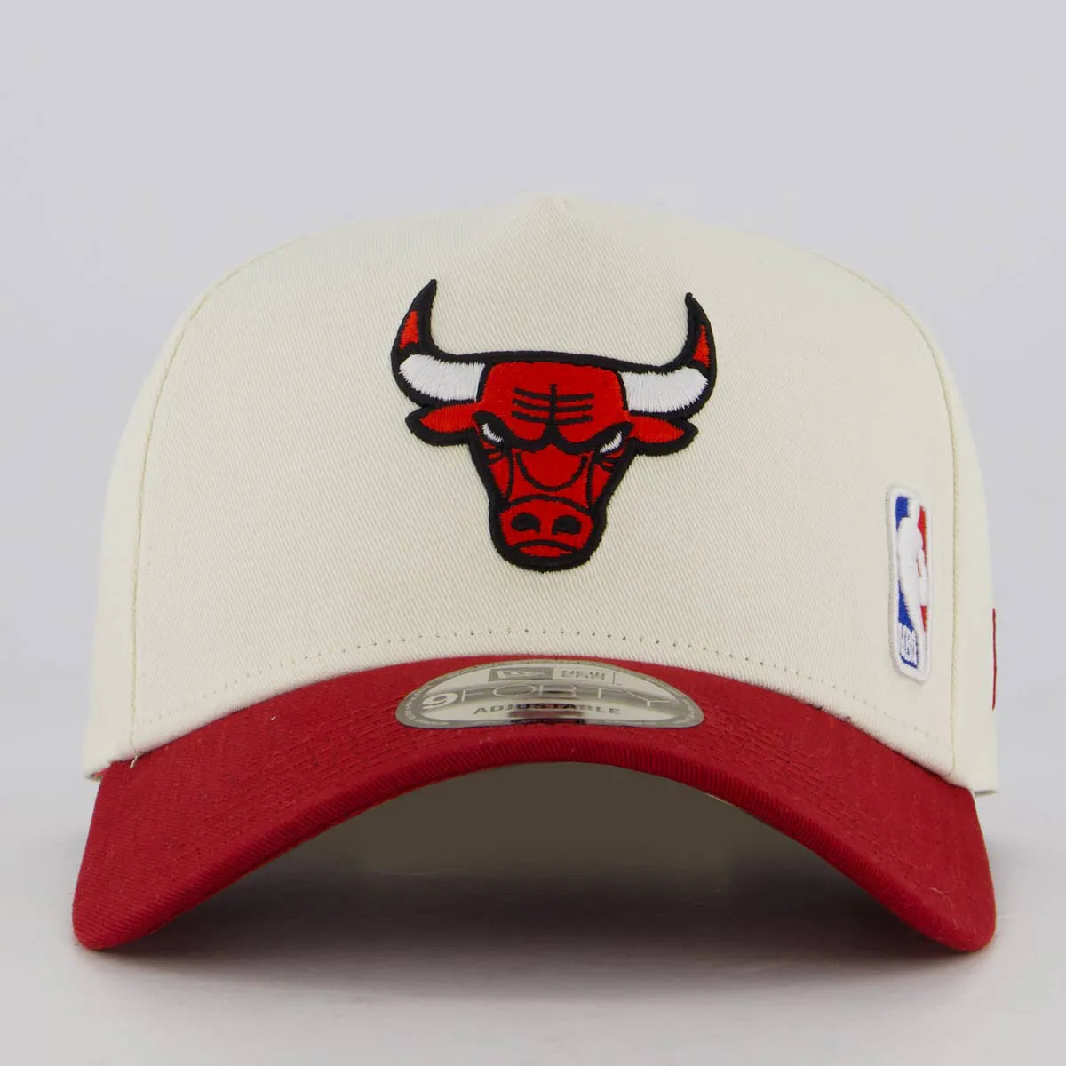 Boné New Era NBA Chicago Bulls Style 940 Off White
