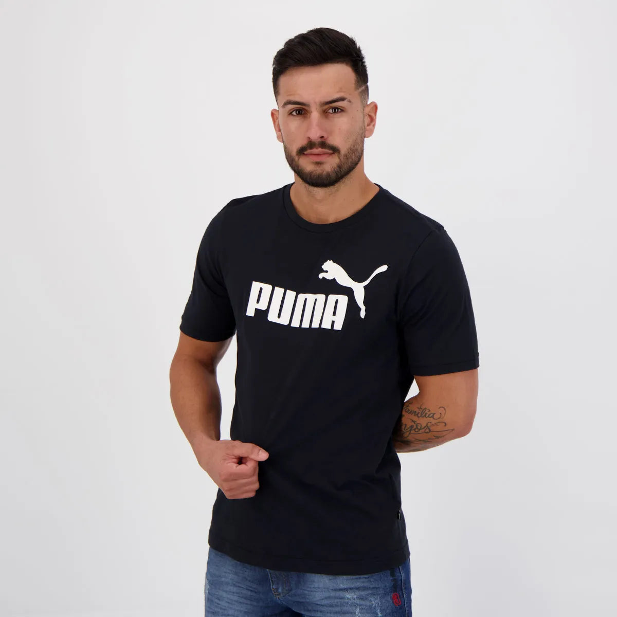 Camiseta Puma Essential Big Preta