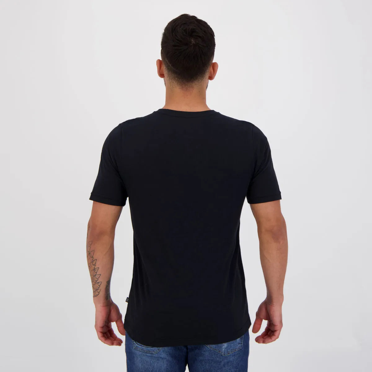 Camiseta Puma Essential Big Preta