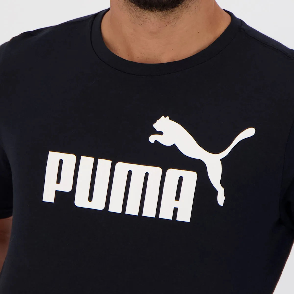 Camiseta Puma Essential Big Preta