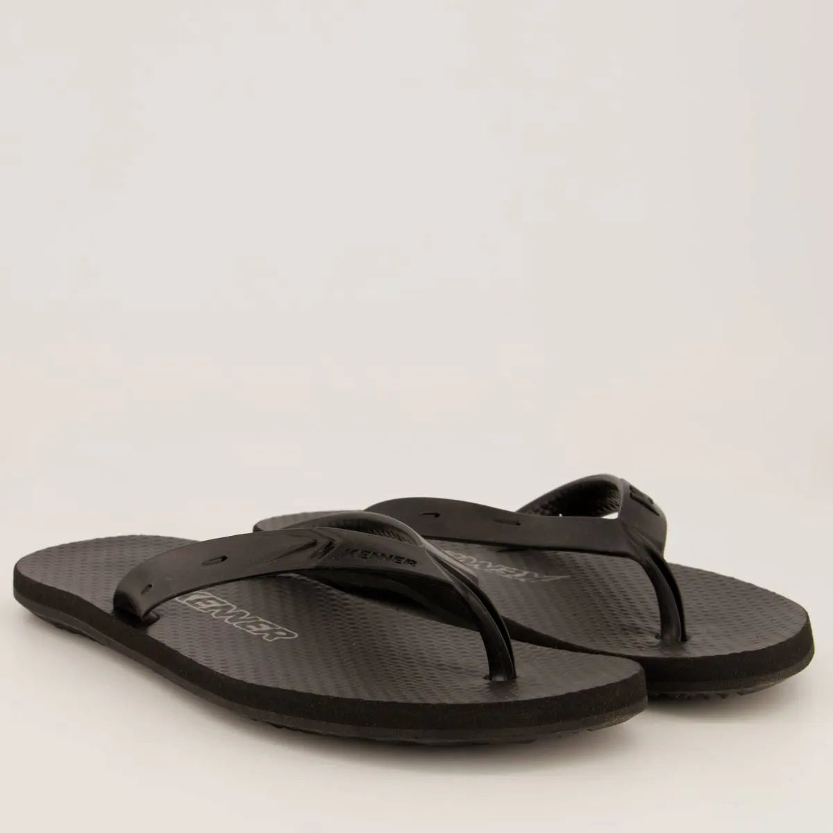 Chinelo Kenner Summer Preto