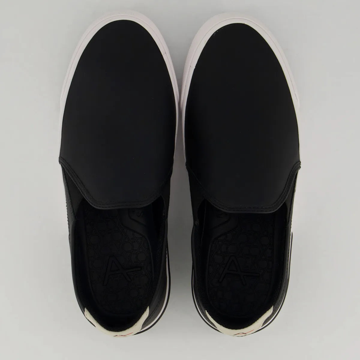 Tênis Aramis Stripe Slip On Preto